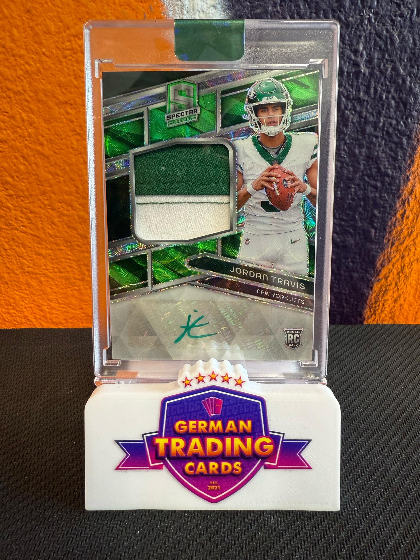 Jordan Travis RPA 04/35 - Panini Spectra 2023