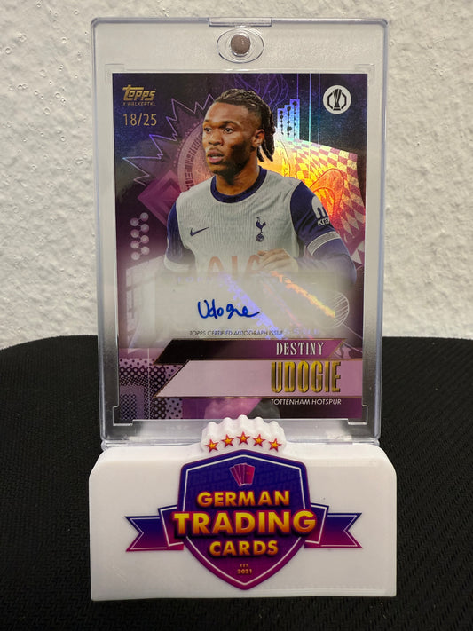Destiny Udogie Auto 18/25- 2024-25 Topps Gold UCC