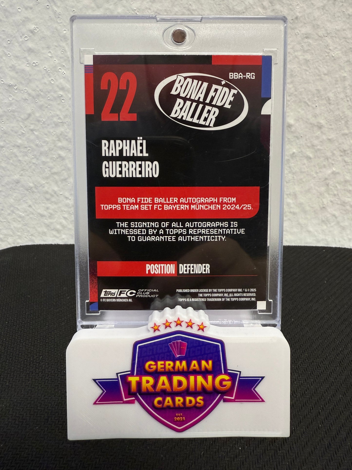 Raphael Guerreiro Bona Fide Baller Auto 08/25 - 2024-25 Topps FC Bayern Team Set