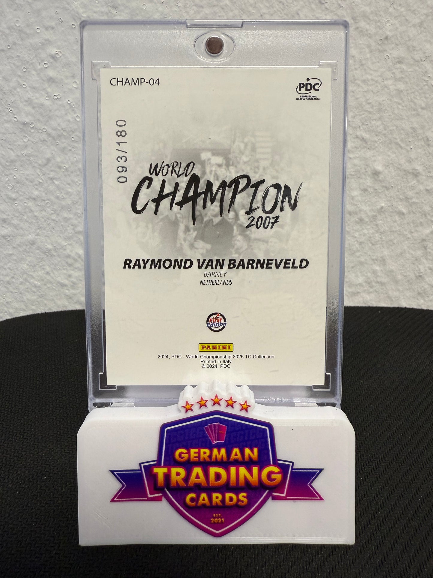 Raymond van Barneveld World Champion 093/180 - 2024 Panini PDC World Championship 2025
