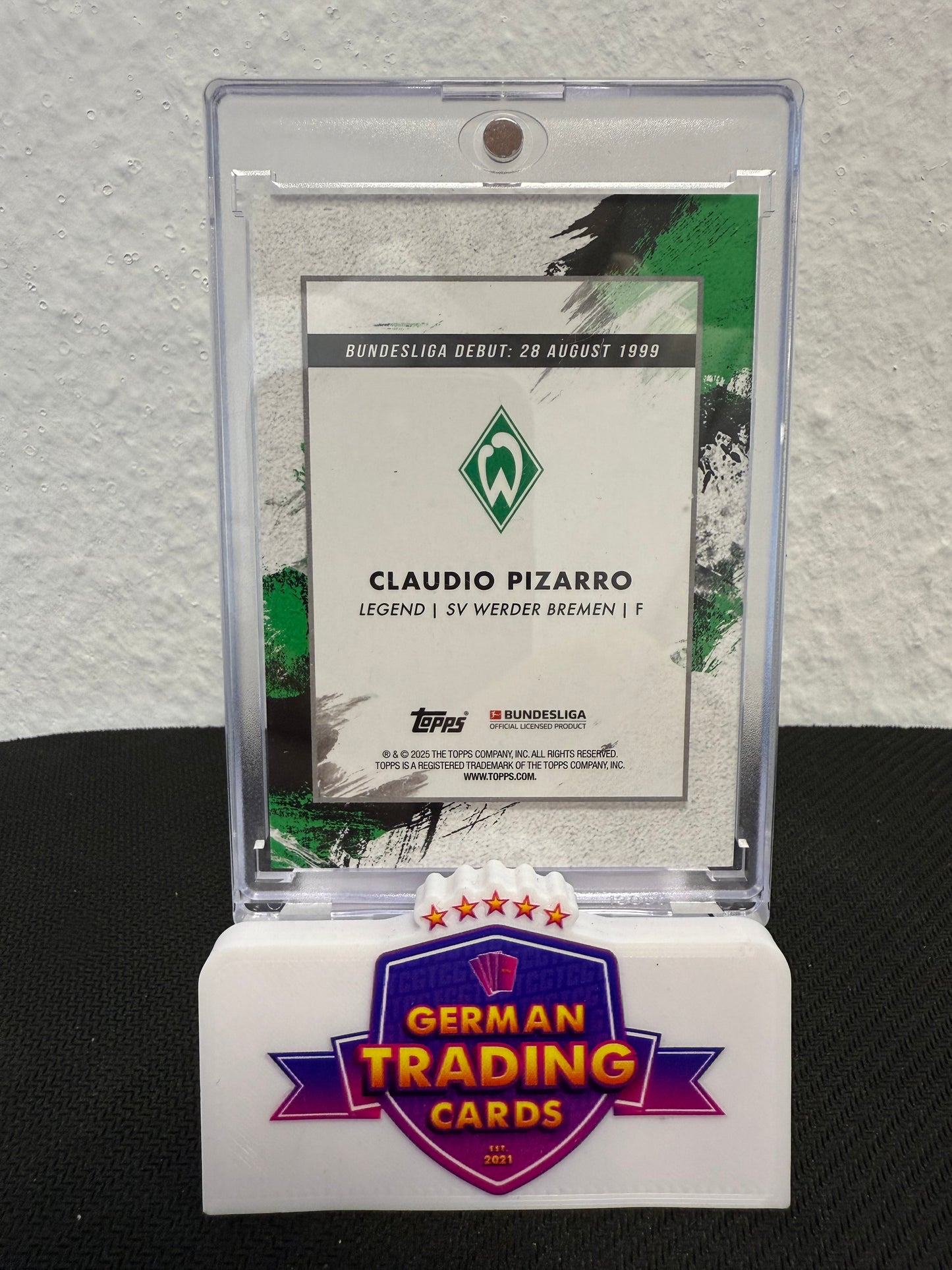 Claudio Pizarro 01/75 - 2024-25 Topps Inception Bundesliga