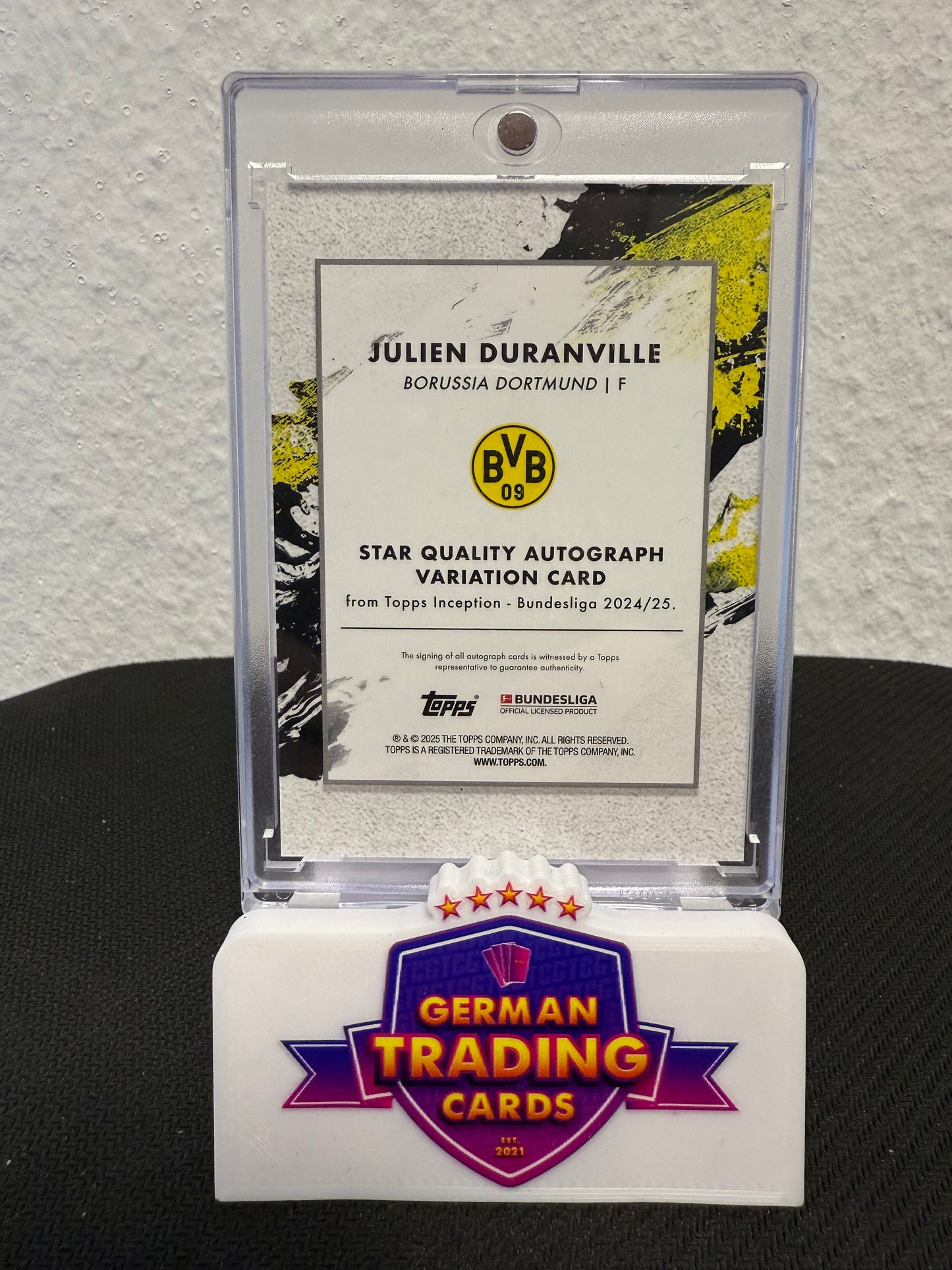 Julien Duranville Star Quality Auto 05/49 - 2024-25 Topps Inception Bundesliga