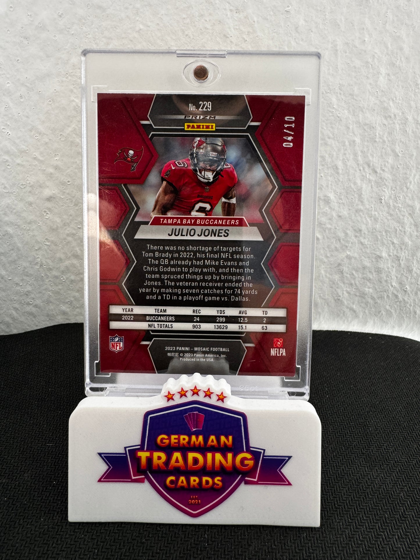 Julio Jones Gold Mosaic 04/10 - Panini Mosaic Football 2023