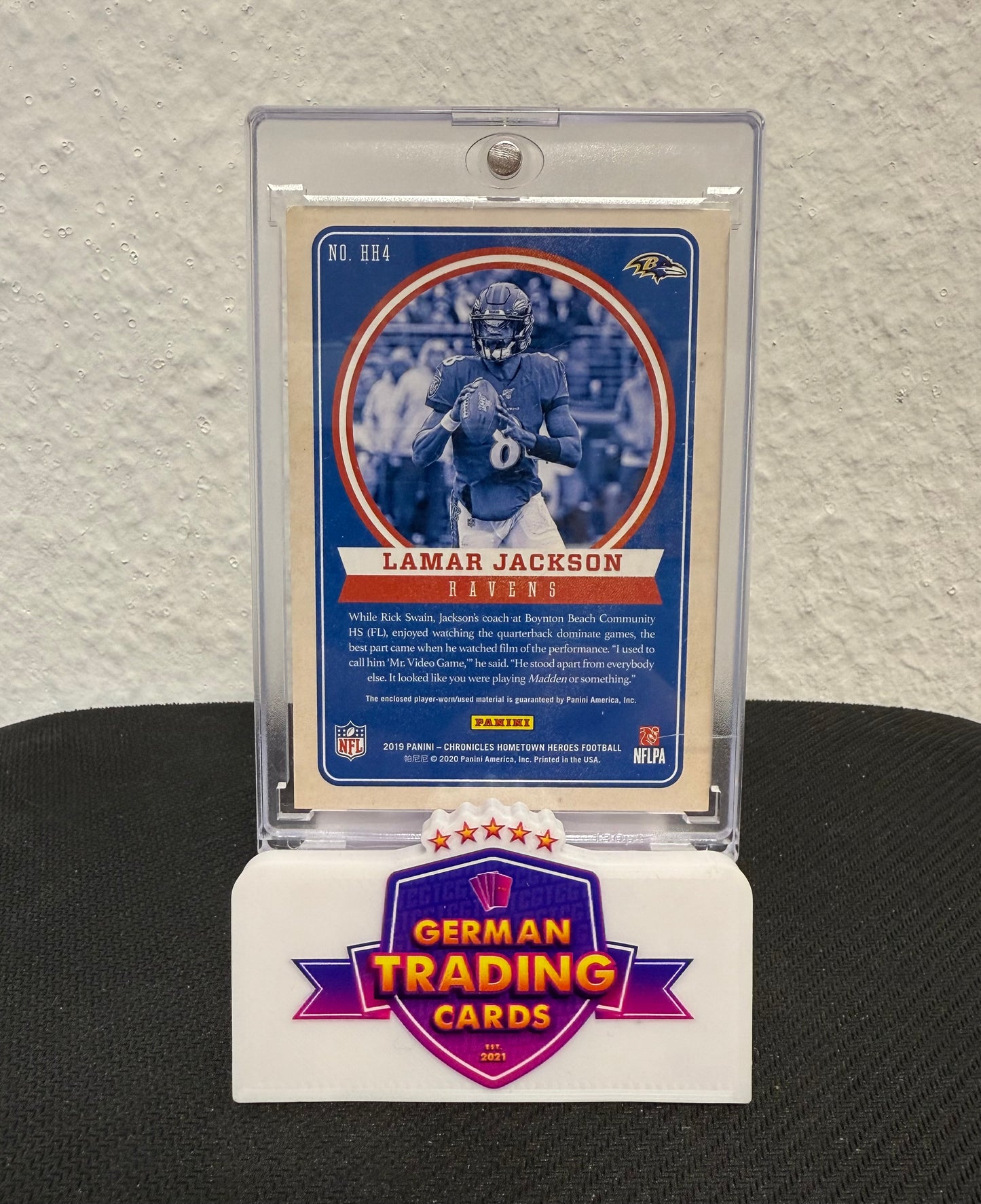 Lamar Jackson Player-Worn Jersey 051/199 - 2019 Panini Chronicles Hometown Heroes Football