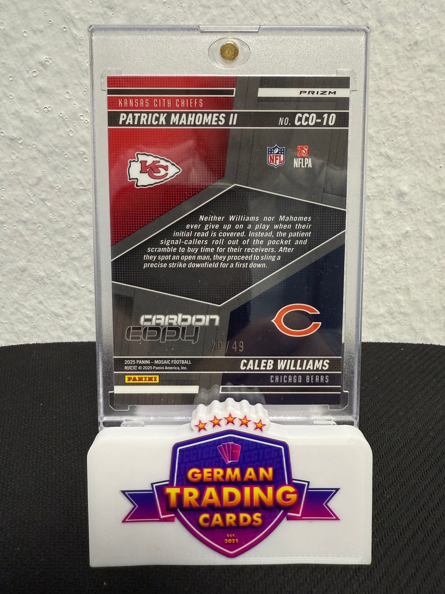Patrick Mahomes / Caleb Williams Carbon Copy 20/49 - 2025 Panini Mosaic Football